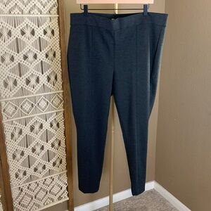 Jones NY Signature Grace Ankle Pants - Size 14 - Sleek‎ Black